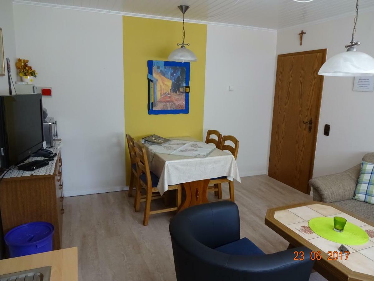 Ferienwohnungen Stollhof Mehring  Buitenkant foto