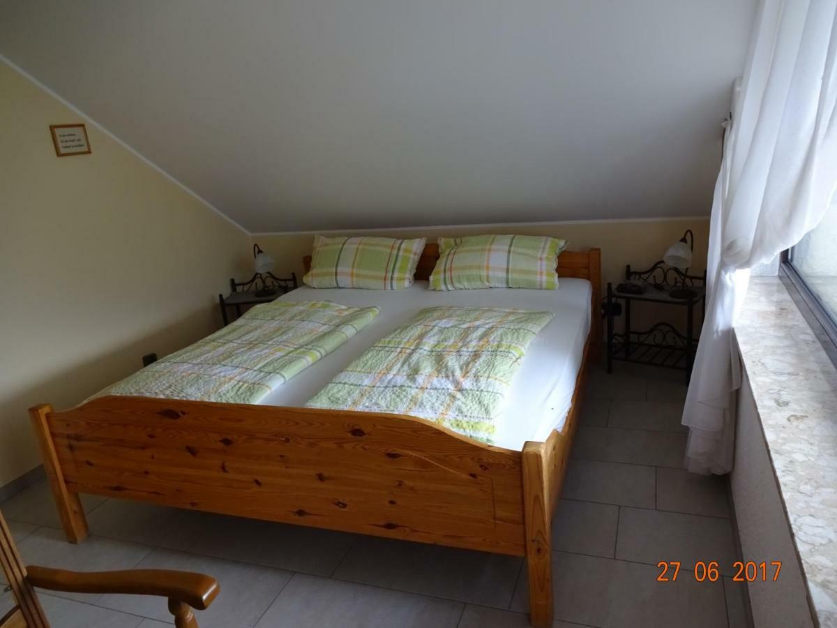 Ferienwohnungen Stollhof Mehring  Buitenkant foto